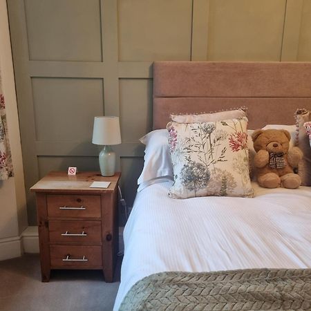 Montfort Cottage Guest House 윈더미어 외부 사진
